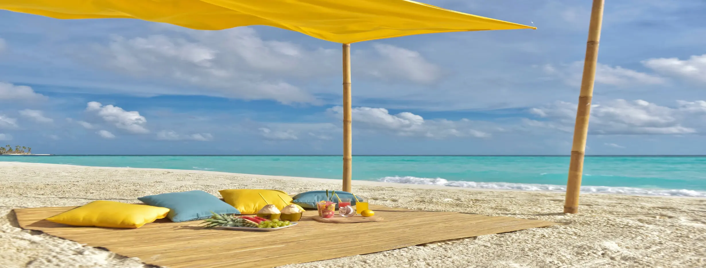 Image for Sandbank Picnicking